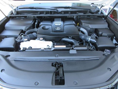Used 2024 Lexus LX 600 F Sport AWD/4WD image 58