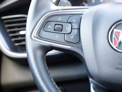 Used 2022 Buick Envision Preferred AWD/4WD image 19