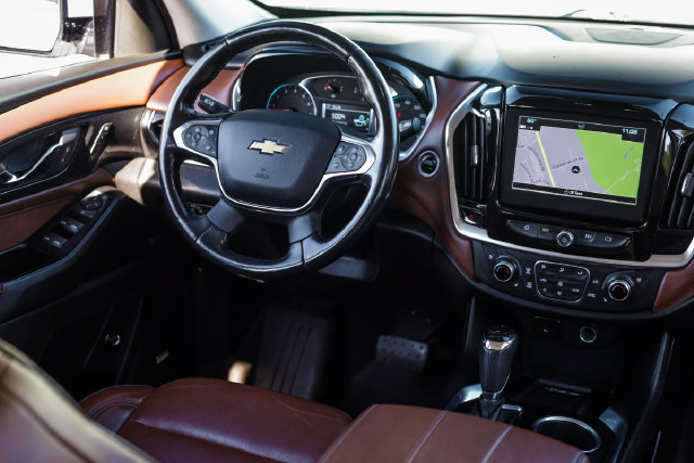 Used 2019 Chevrolet Traverse High Country AWD/4WD image 31