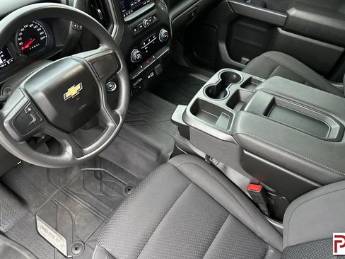 Certified 2024 Chevrolet Silverado 2500 W/T image 10