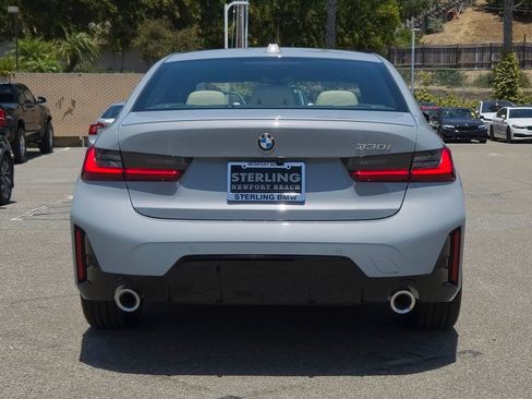 New 2026 BMW 330i Sedan w/ M Sport Package RWD image 18
