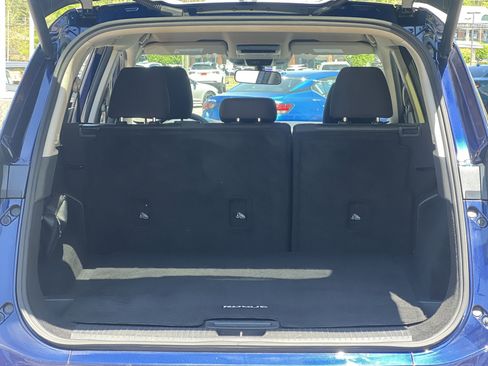 Used 2024 Nissan Rogue SV image 18