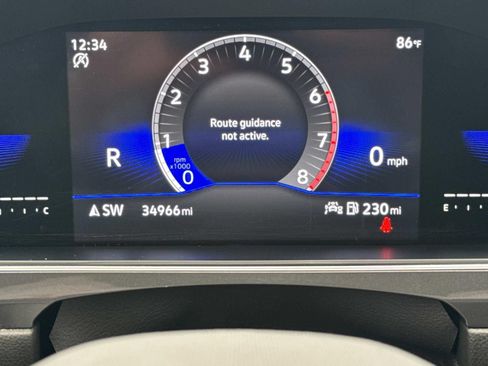 Used 2023 Volkswagen Tiguan SE FWD image 27