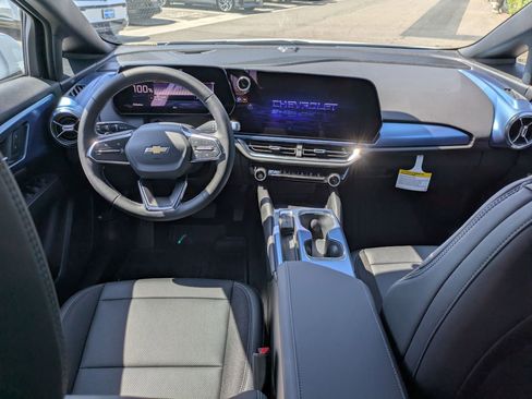 New 2026 Chevrolet Equinox EV LT w/ LPO, All-Weather Mat Package image 15