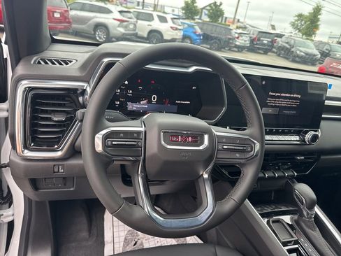 New 2026 GMC Canyon Elevation w/ Convenience Package image 17