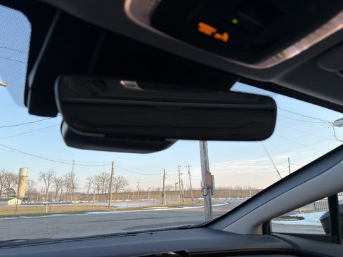 Used 2024 Toyota Prius Limited image 50