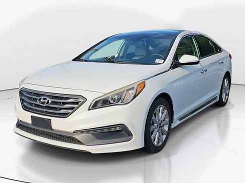 Used 2016 Hyundai Sonata Limited w/ Option Group 04 FWD image 7