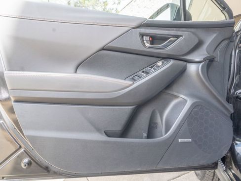 Certified 2025 Subaru Crosstrek 2.5i Limited image 7