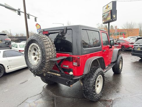 Used 2011 Jeep Wrangler Rubicon w/ PWR Convenience Group image 6
