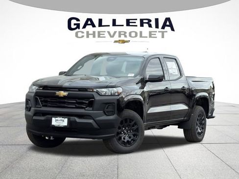 New 2026 Chevrolet Colorado W/T w/ WT Custom Package RWD image 2