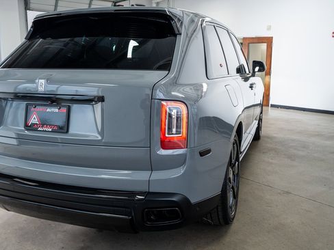 Used 2019 Rolls-Royce Cullinan image 30