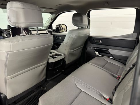 Used 2023 Toyota Tundra Limited image 33