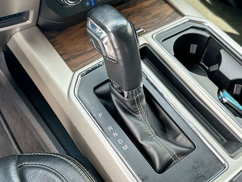 Used 2020 Ford F150 Lariat AWD/4WD image 22