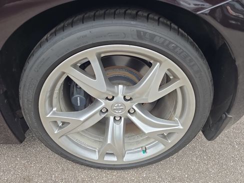 Used 2010 Nissan 370Z Touring w/ Sport Pkg RWD image 14