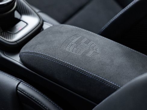 Certified 2025 Porsche 911 GT3 image 31