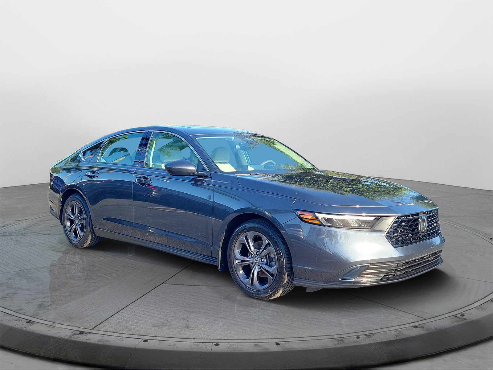 Certified 2023 Honda Accord EX image 1