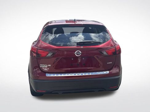 Used 2019 Nissan Rogue Sport S w/ Appearance Package AWD/4WD image 6