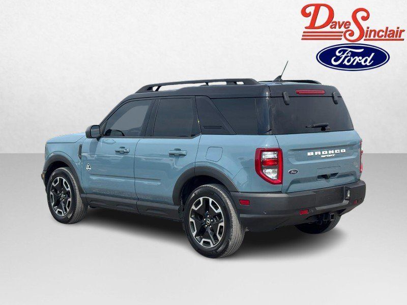 Used 2022 Ford Bronco Sport Outer Banks w/ Tech Package AWD/4WD image 9
