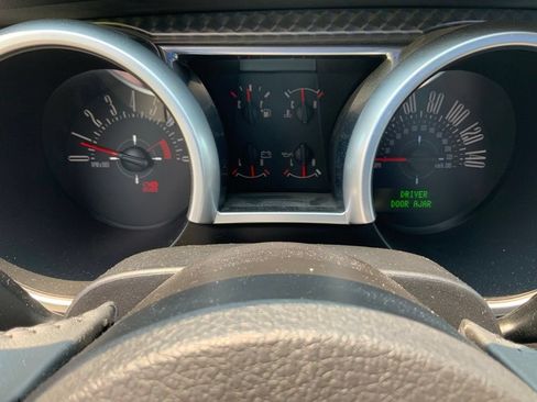 Used 2008 Ford Mustang GT Premium RWD image 22