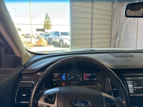 Used 2014 Ford Flex Limited image 21