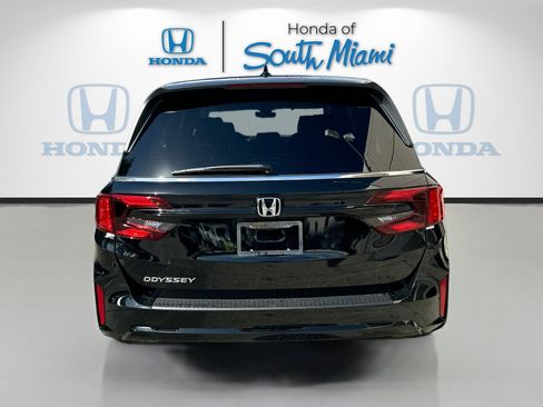 New 2026 Honda Odyssey EX-L image 5