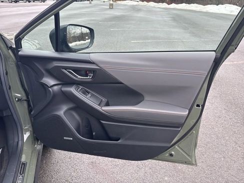 Used 2024 Subaru Crosstrek 2.5i Limited w/ Popular Package #3A image 11