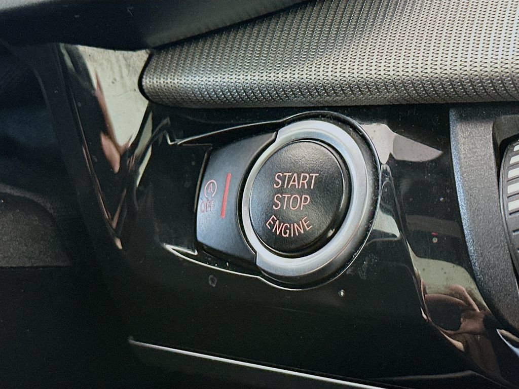 Used 2016 BMW X6 M AWD/4WD image 27