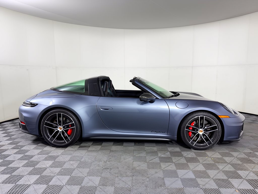 Certified 2026 Porsche 911 Targa 4 GTS AWD/4WD image 9
