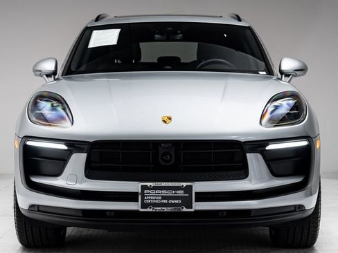 Certified 2026 Porsche Macan AWD/4WD image 33