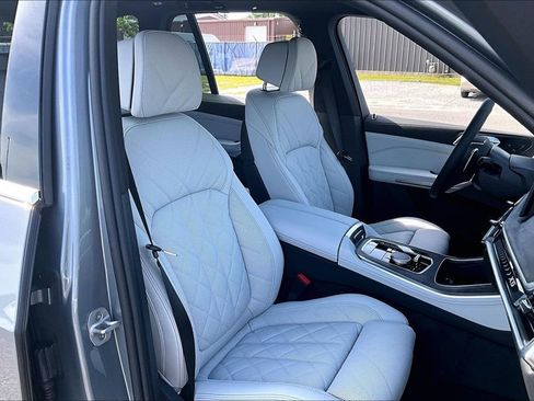 Used 2026 BMW X5 xDrive40i w/ Climate Comfort Package AWD/4WD image 30