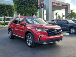 Used 2025 Honda Pilot EX-L video 2