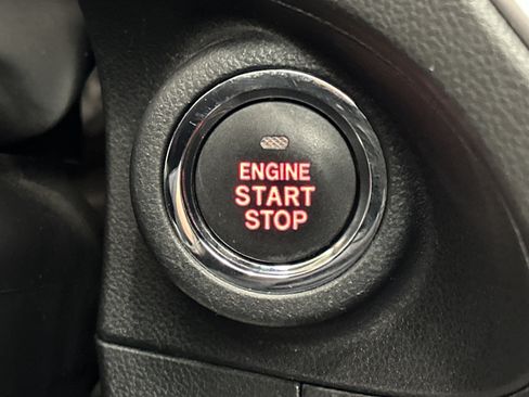 Used 2019 Subaru Forester Limited w/ Popular Package #3 image 30