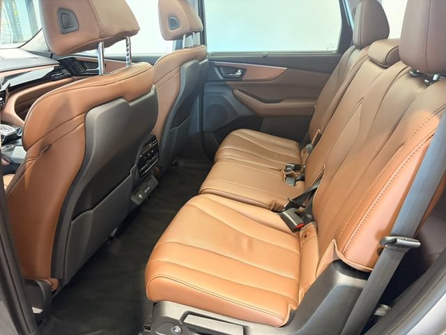 Used 2024 Acura MDX w/ Technology Package AWD/4WD image 12