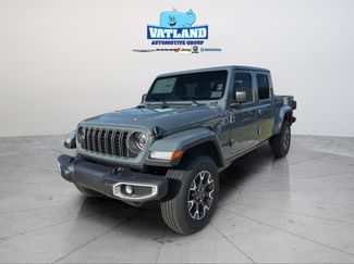 New 2026 Jeep Gladiator Sport AWD/4WD video 1