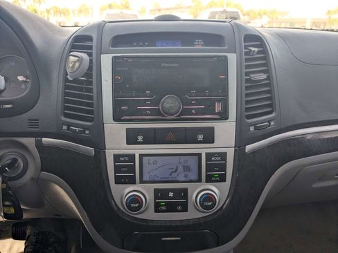 Used 2007 Hyundai Santa Fe SE FWD image 21