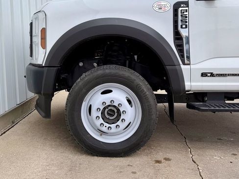 New 2024 Ford F550 4x4 Regular Cab Super Duty image 30