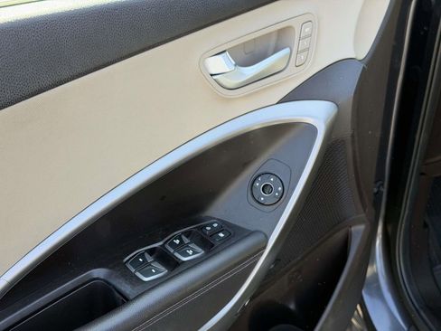 Used 2015 Hyundai Santa Fe Sport 2.0T w/ Option Group 05 image 18