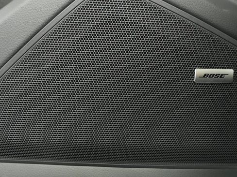 New 2026 Porsche Cayenne AWD/4WD image 33