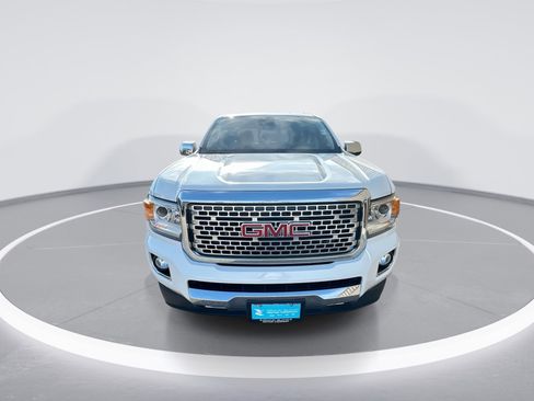Used 2018 GMC Canyon Denali AWD/4WD image 3