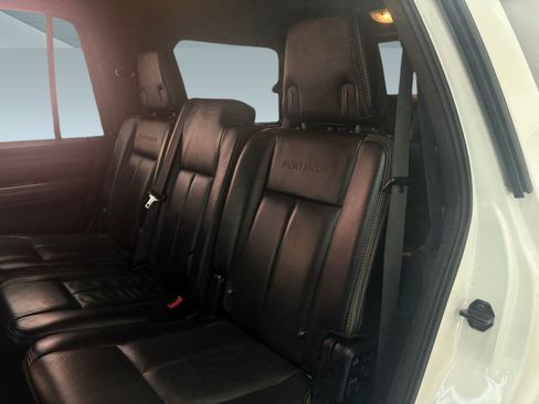 Used 2016 Ford Expedition Platinum image 23