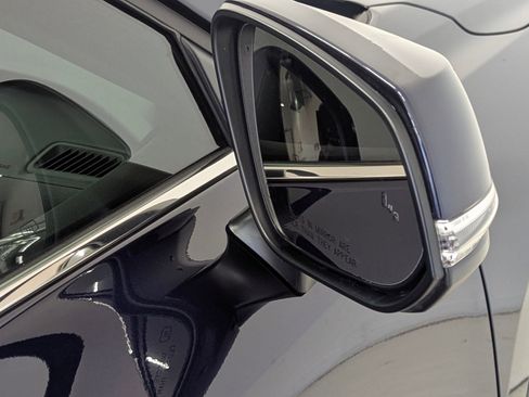 Used 2024 Toyota Grand Highlander XLE image 22