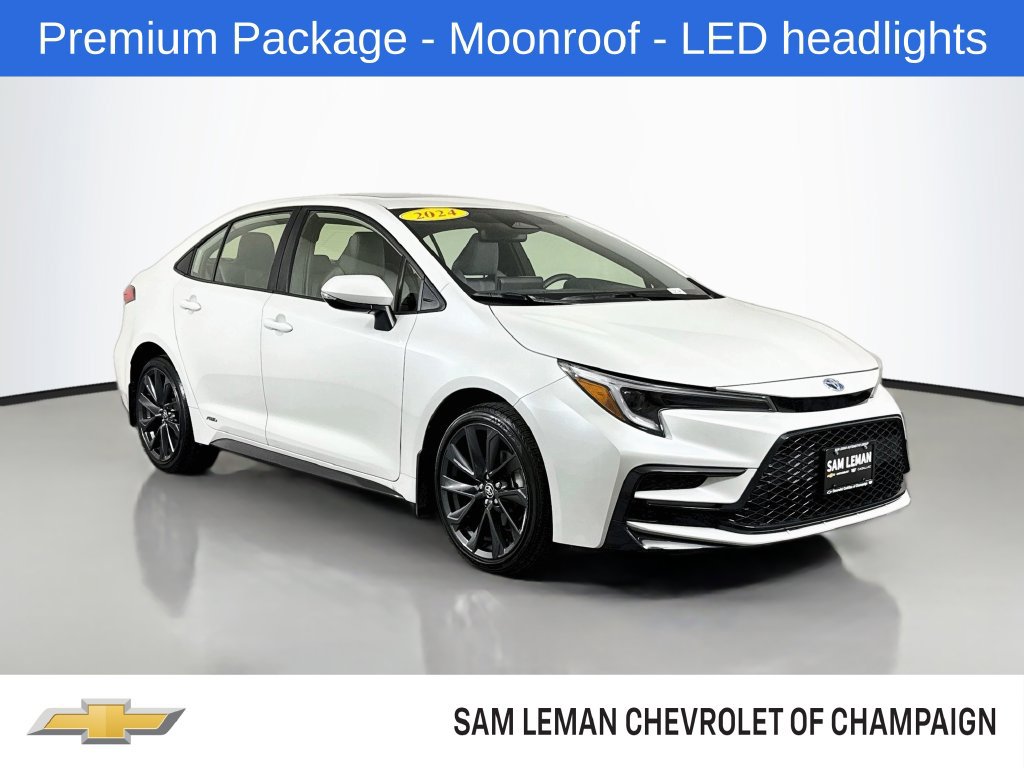 Used 2024 Toyota Corolla Hybrid AWD Sedan image 1