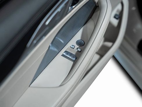 Used 2023 BMW M850i xDrive Coupe image 62