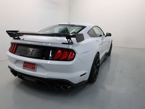 Used 2022 Ford Mustang Shelby GT500 w/ Carbon Fiber Track Pack RWD image 67