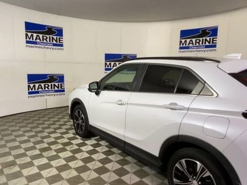 Used 2022 Mitsubishi Eclipse Cross SE image 8