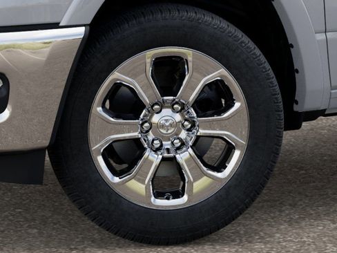 New 2026 RAM 1500 4x4 Crew Cab image 9