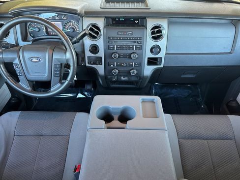 Used 2011 Ford F150 XLT w/ XLT Convenience Pkg image 16