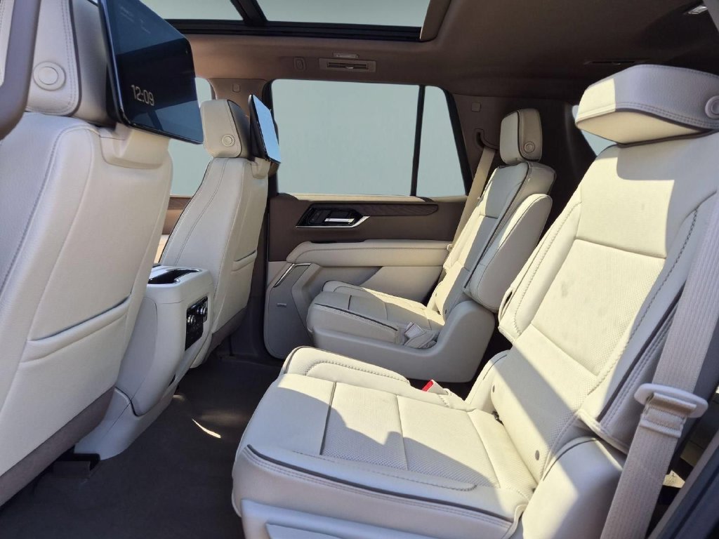 New 2027 GMC Yukon Denali w/ Denali Reserve Package AWD/4WD image 25