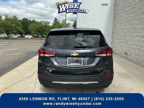 Used 2022 Chevrolet Equinox LT AWD/4WD image 8