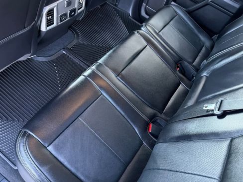 Used 2021 Ford F350 Lariat w/ Lariat Ultimate Package image 4